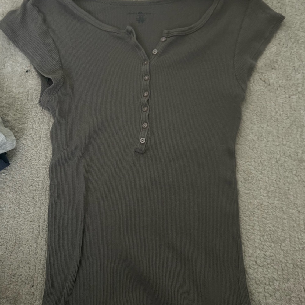 Women’s 2000s Bella Swan Henley